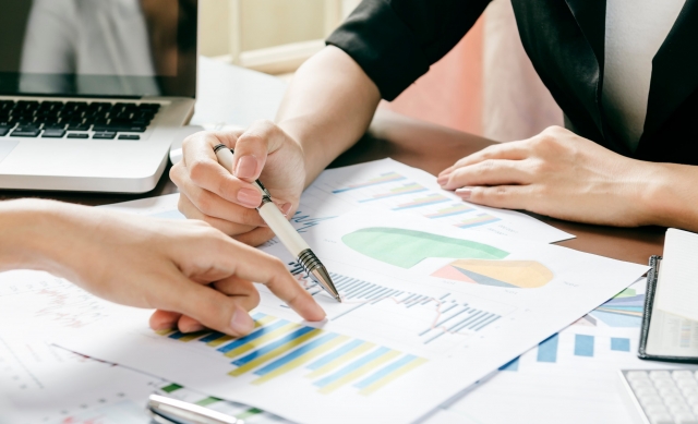 Connecting Cultures- How Chinese Digital Marketing Goes Global